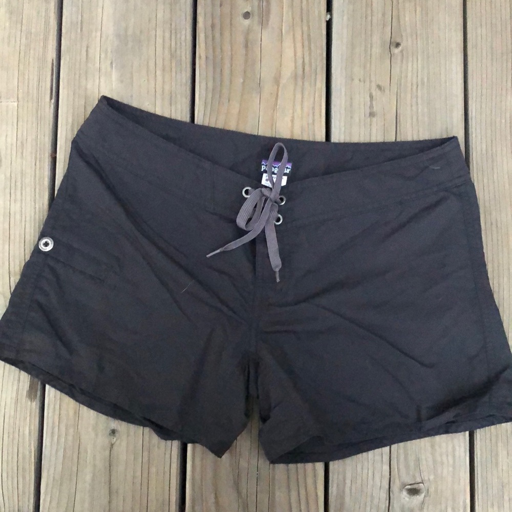Patagonia board shorts 4”